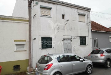 Moradia 5 Quartos em Campolide