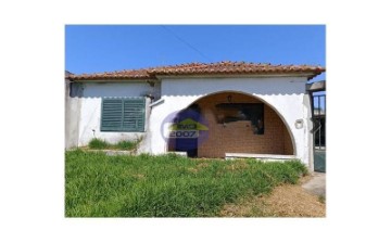 House  in Canelas e Fermelã