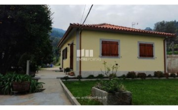 House 1 Bedroom in Geraz do Lima (S.Maria, S.Leocádia, Moreira), Deão