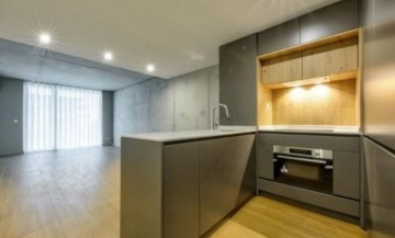 Apartamento  em Glória e Vera Cruz