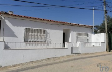 Moradia 4 Quartos em Malagueira e Horta das Figueiras