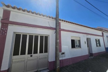 House 3 Bedrooms in Cercal