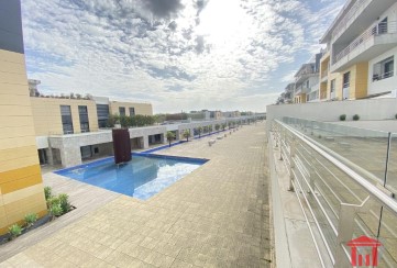 Apartment 3 Bedrooms in Parque das Nações