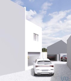 House 3 Bedrooms in Cardielos e Serreleis