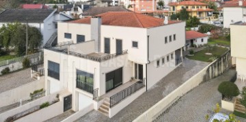 Moradia 4 Quartos em Viseu