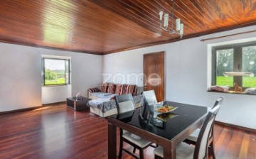 House 3 Bedrooms in Bagunte, Ferreiró, Outeiro Maior e Parada