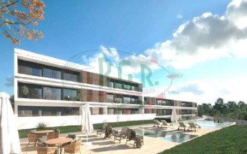 Apartment 4 Bedrooms in Gondomar (São Cosme), Valbom e Jovim