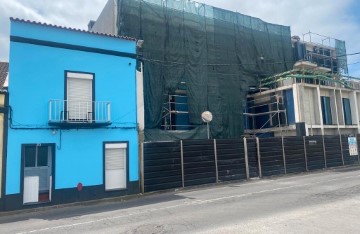 Maison 6 Chambres à Ponta Delgada (São Pedro)