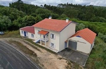 House 4 Bedrooms in Vidais