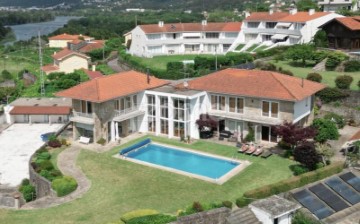 House 6 Bedrooms in Gondarém