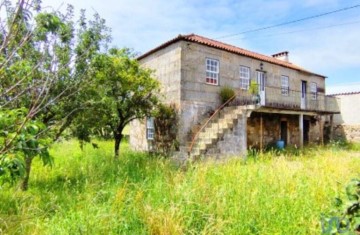 Maison 4 Chambres à Fontão