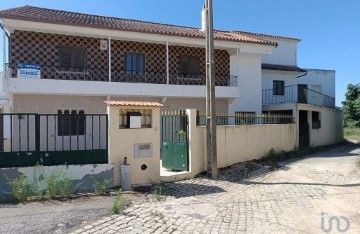 Maison 4 Chambres à Lagoaça e Fornos