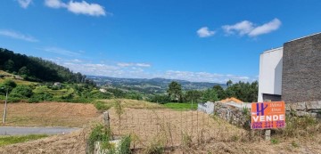 Terreno em Vila Verde e Santão