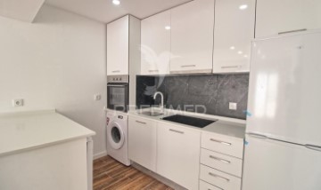 Apartamento 1 Quarto em Mina de Água