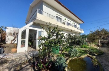 Maison 5 Chambres à Santo Onofre e Serra do Bouro