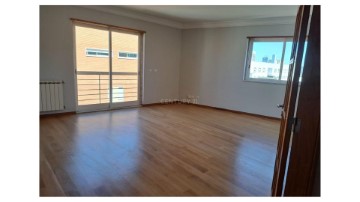 Apartamento 2 Quartos em Santa Clara