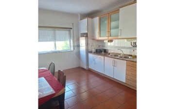 Apartamento 4 Quartos em Paredes de Coura e Resende