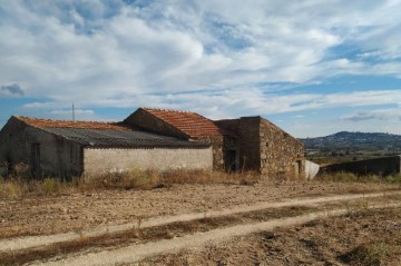 Country homes in Lardosa