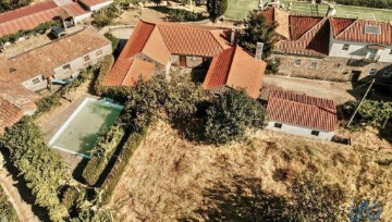 Country homes 5 Bedrooms in Resende