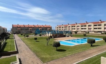 Apartment 4 Bedrooms in Perafita, Lavra e Santa Cruz do Bispo