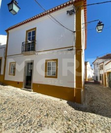 House 4 Bedrooms in Évora (São Mamede, Sé, São Pedro e Santo Antão)