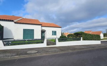 Maison 5 Chambres à Santo António de Nordestinho