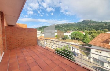 Apartment 4 Bedrooms in Vila Nova de Cerveira e Lovelhe