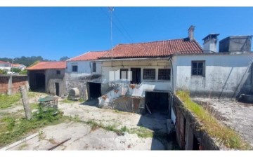 Maison 4 Chambres à Mazarefes e Vila Fria