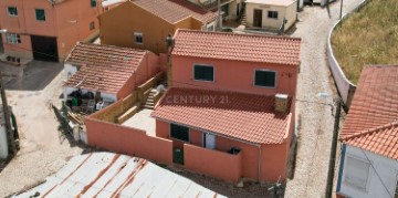 Moradia 3 Quartos em Almargem do Bispo, Pêro Pinheiro e Montelavar