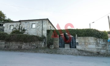 Maison 3 Chambres à Santo Adrião de Vizela