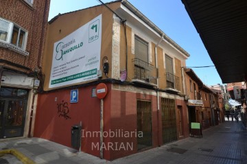 Edificio en Santa Catalina