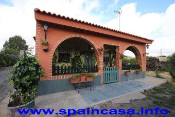 House 2 Bedrooms in San Isidro
