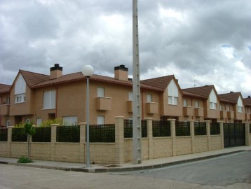 Casa o chalet 4 Habitaciones en Castañares de Rioja