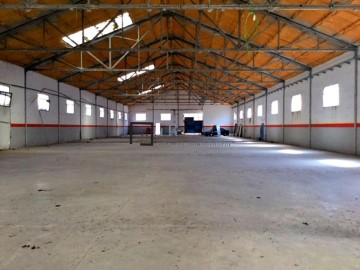Bâtiment industriel / entrepôt à El Beato