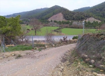 Land in Copons