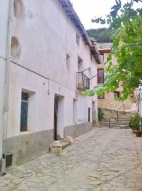 House 4 Bedrooms in Obispo Hernández o Eras