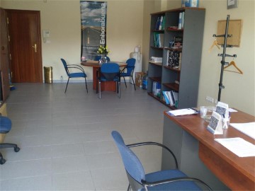 Oficina en Astrabudua