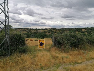 Terrenos en La Losa