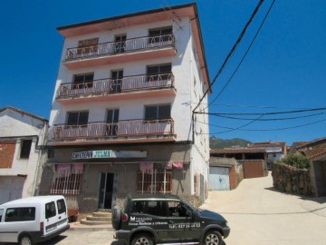 Edificio en Talaveruela de la Vera