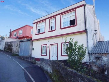 Maison 4 Chambres à Loureda-Lañas-Barrañán