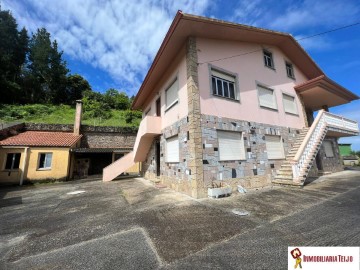 Maison 8 Chambres à Monte (Santa Mariña)