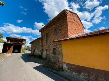 Moradia  em San Román