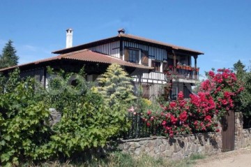 Casa o chalet 7 Habitaciones en Villamayor