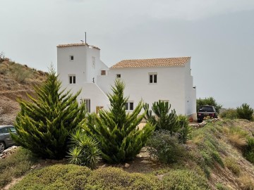 Quintas e casas rústicas 4 Quartos em Ramblas