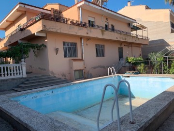 Casa o chalet 6 Habitaciones en Cañada