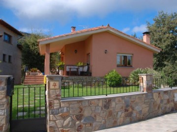 House 4 Bedrooms in Sant Roma de Sau