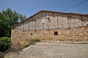 House  in Monasterio