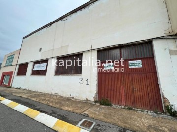 Nave en Sant Josep-Zona Hospital