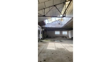 Industrial building / warehouse in Albaida