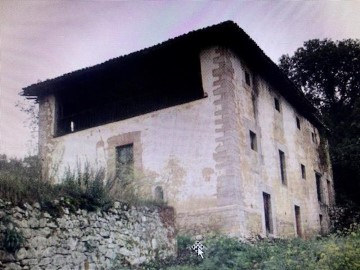 House  in Benia de Onis